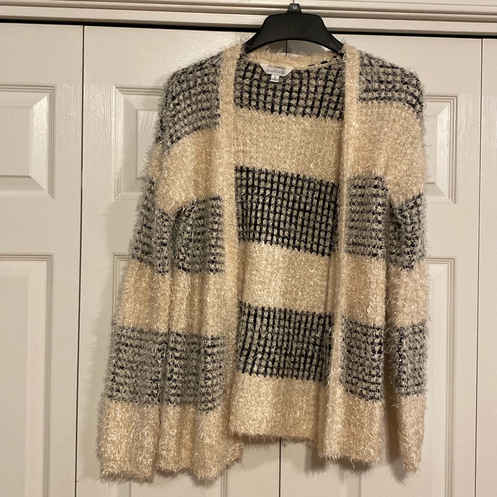 Women’s sweater